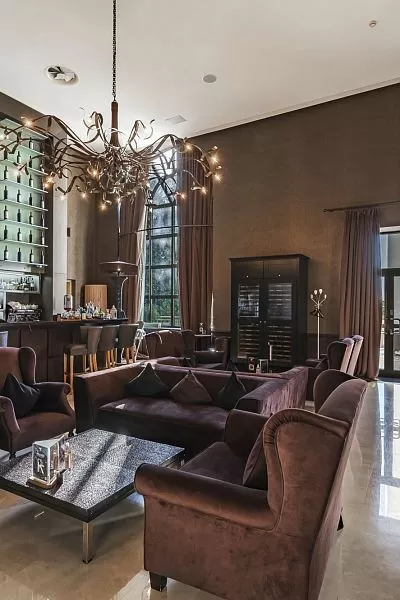 Рестораны и Бары