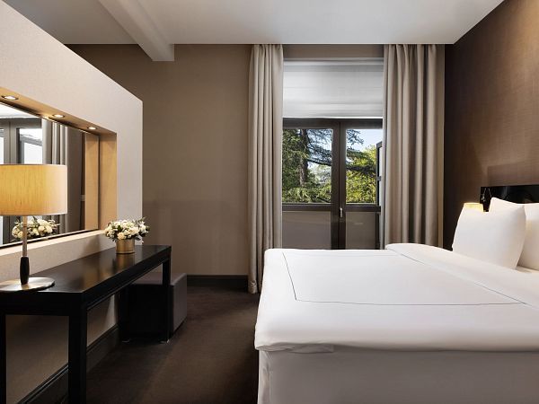 Джуниор Сьют